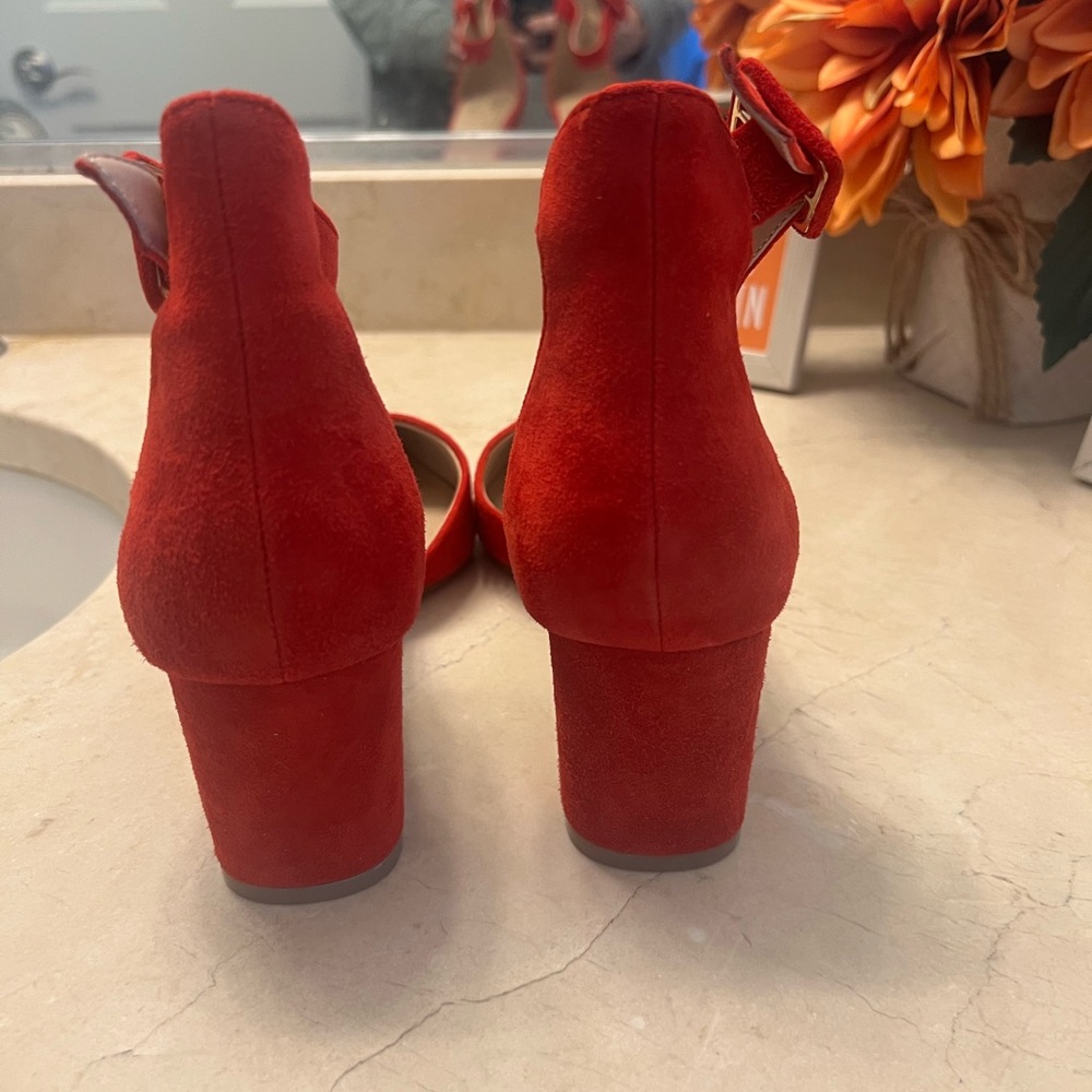 Kurt Geiger Vibrant Red Suede Heels - Picture 3 of 7